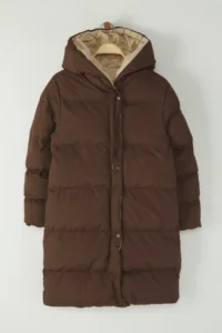 TRENDYOLMİLLA Dark Brown-Ecru Double Sided Regular Pattern Hooded Water Repellent LONG Puffer Jacket Coat - Image 14