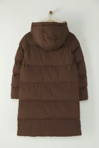 TRENDYOLMİLLA Dark Brown-Ecru Double Sided Regular Pattern Hooded Water Repellent LONG Puffer Jacket Coat - Image 15