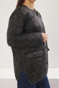 TRENDYOLMİLLA Black Oversized  Coat - Image 3