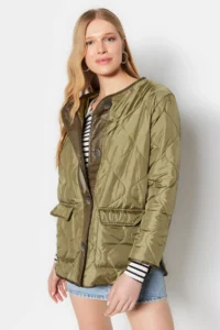 TRENDYOLMİLLA Khaki Color Bloklu Water Repellent Quilted Coat - Image 13
