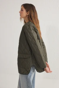 TRENDYOLMİLLA Khaki Color Bloklu Water Repellent Quilted Coat - Image 2