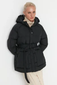 TRENDYOLMİLLA Black Oversized Pattern Hooded Arched Water Repellent Puffer Jacket Coat - Image 6