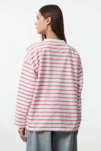 TRENDYOLMİLLA PINK Striped Oversized/Wide Cut Crew Neck Thin Knitting Sweatshirt - Image 5