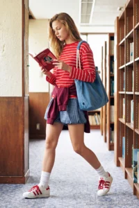 TRENDYOLMİLLA Red Striped Oversized/Wide Cut Crew Neck Thin Knitting Sweatshirt - Image 5