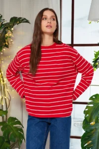 TRENDYOLMİLLA Red Striped Oversized/Wide Cut Crew Neck Thin Knitting Sweatshirt - Image 9