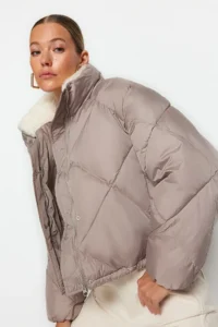TRENDYOLMİLLA Mink Oversized Pattern Plush Collar Detailed Water Repellent Puffer Jacket Coat - Image 3