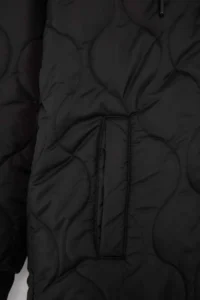 TRENDYOLMİLLA Black Regular Pattern Double Sided Hooded Plush Quilted Puffer Jacket Coat - Image 10