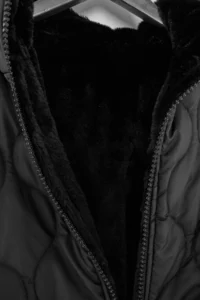 TRENDYOLMİLLA Black Regular Pattern Double Sided Hooded Plush Quilted Puffer Jacket Coat - Image 12