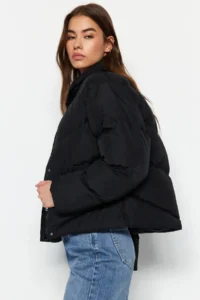 TRENDYOLMİLLA Black Regular Pattern Water Repellent Puffer Jacket Coat - Image 8