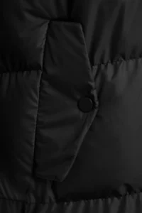 TRENDYOLMİLLA Black Regular Pattern Hooded Yandan Snap Snap Detailed Water Repellent LONG Puffer Jacket Coat - Image 7
