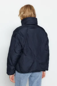 TRENDYOLMİLLA NAVY BLUE Oversized Water Repellent Swelling Quilted Coat - Image 5