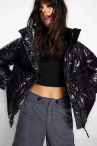 TRENDYOLMİLLA Black Oversized Pattern Hooded Shiny Water Repellent Puffer Jacket Coat - Image 7