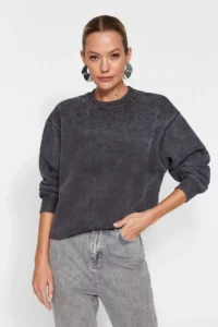 TRENDYOLMİLLA Anthracite Antique/Faded Effect Thick Pearl Detailed Regular Knitting Sweatshirt with Fleece Inside - Image 2