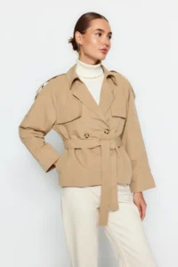 TRENDYOLMİLLA Beige Oversized Wide Cut Arched Trench Coat - Image 6