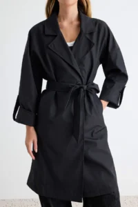 TRENDYOLMİLLA Black Oversized Belted Water Repellent LONG Trench Coat - Image 3