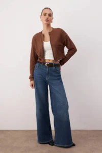 TRENDYOLMİLLA Brown Zippered Collar Pocket Detail Regular/Normal Pattern Crop/Short Jacket