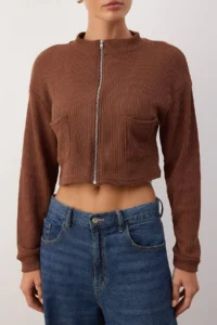 TRENDYOLMİLLA Brown Zippered Collar Pocket Detail Regular/Normal Pattern Crop/Short Jacket - Image 3