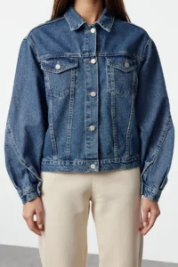 TRENDYOLMİLLA BLUE Sleeve Stitching Detailed Oversized DENIM Jacket - Image 3