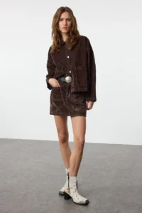 TRENDYOLMİLLA Brown Suede Look DENIM Jacket - Image 6