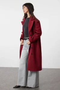 TRENDYOLMİLLA Burgundy Asymmetric Closure Soft textured Oversized Overcoat - Image 5