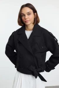 TRENDYOLMİLLA Black Soft textured Seasonal Short Oversized Bowl Jacket Overcoat - Image 4