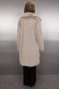 TRENDYOLMİLLA Mink Oversized Pattern LONG Fur Overcoat - Image 2