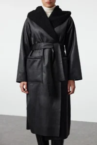 TRENDYOLMİLLA Black Double Sided Oversized LONG Overcoat - Image 6