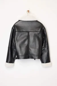 TRENDYOLMİLLA Black Oversized Pattern Plush Detailed Faux Leather Biker Jacket Coat - Image 14