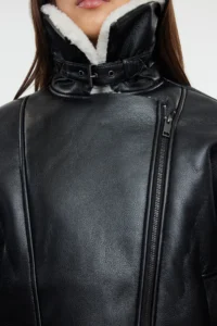 TRENDYOLMİLLA Black Oversized Pattern Plush Detailed Faux Leather Biker Jacket Coat - Image 8