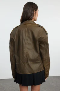 TRENDYOLMİLLA Brown Oversized Pattern Washing Effect Faux Leather Biker Thin Jacket Coat - Image 10