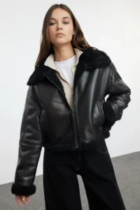 TRENDYOLMİLLA Brown Oversized Pattern Plush Detailed Biker Jacket Coat - Image 3