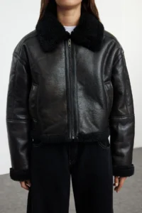 TRENDYOLMİLLA Brown Oversized Pattern Plush Detailed Biker Jacket Coat - Image 5