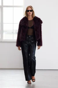 TRENDYOLMİLLA Burgundy Oversized Pattern Fur Coat - Image 3