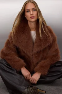 TRENDYOLMİLLA Light Brown Oversized Pattern Fur Coat - Image 2