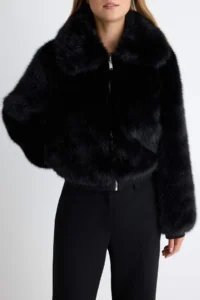 TRENDYOLMİLLA Black Oversized Pattern Tyre Detailed Bomber Jacket Fur Coat - Image 4