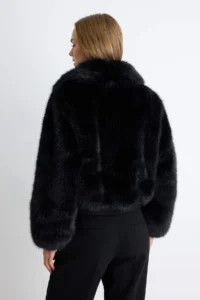 TRENDYOLMİLLA Black Oversized Pattern Tyre Detailed Bomber Jacket Fur Coat - Image 5