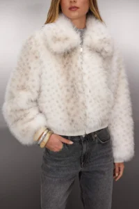 TRENDYOLMİLLA Multicolored Bambi Patterned Regular Pattern Tyre Detailed Bomber Jacket Fur Coat - Image 3