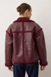 TRENDYOLMİLLA Burgundy Plush Detailed Faux Leather Biker Jacket Coat - Image 8