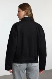 TRENDYOLMİLLA Black Oversized Arched  Coat - Image 5