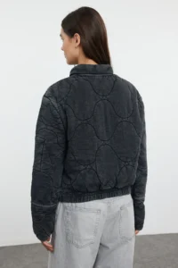 TRENDYOLMİLLA Anthracite Oversized Pattern Washable Cotton Quilted Puffer Jacket Coat - Image 6