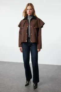 TRENDYOLMİLLA Brown Shoulder and Collar Detailed cloaked Oversized Thin Jacket Coat