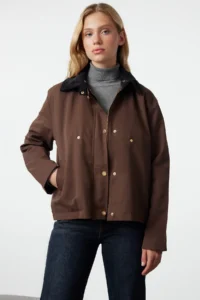TRENDYOLMİLLA Brown Shoulder and Collar Detailed cloaked Oversized Thin Jacket Coat - Image 2