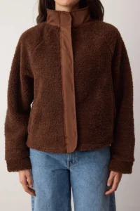 TRENDYOLMİLLA Dark Brown Plush Regular Weaving Garnili Zippered Knitting Cardigan/Sweatshirt - Image 3