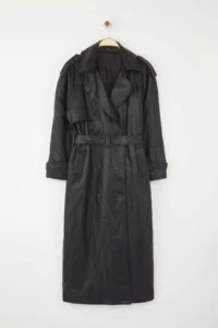TRENDYOLMİLLA Black Arched Faux Leather Oversized LONG Trench Coat - Image 5