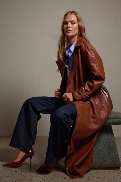 TWOAW25TR00003-BROWN_1
