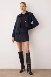 TRENDYOLMİLLA NAVY BLUE Simli Tweed buttoned Chic Jacket - Image 2