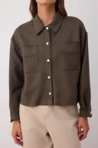TRENDYOLMİLLA Khaki Gold Button Detailed Suede Shirt Jacket - Image 3