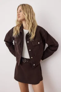 TRENDYOLMİLLA Brown Pocket Detail Regular DENIM Jacket - Image 2