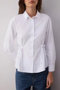TRENDYOLMİLLA WHITE Beli Ribbon Detailed Regular Weaving Shirt - Image 3