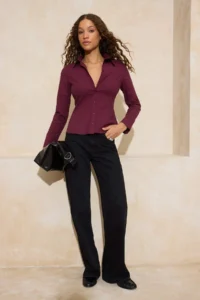 TRENDYOLMİLLA Wardrobe Essentials Plum Hafif Waist Fitting Cotton Weaving Shirt - Image 2